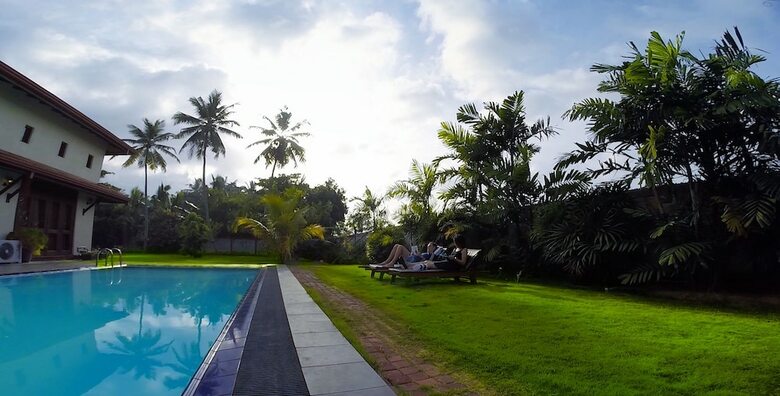 Hotel Airport Villa