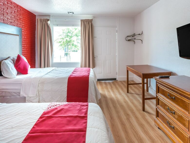 Oyo Hotel Columbia Sc West