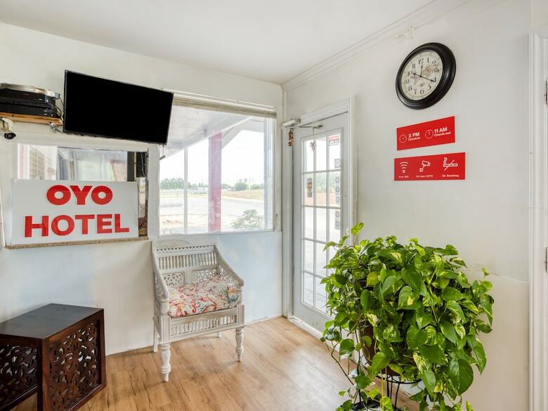 Oyo Hotel Columbia Sc West