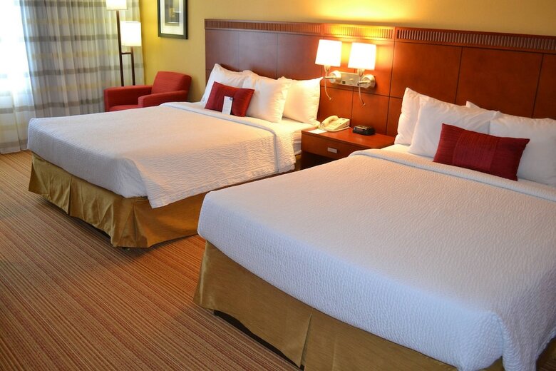Hotel Courtyard By Marriott Brunswick