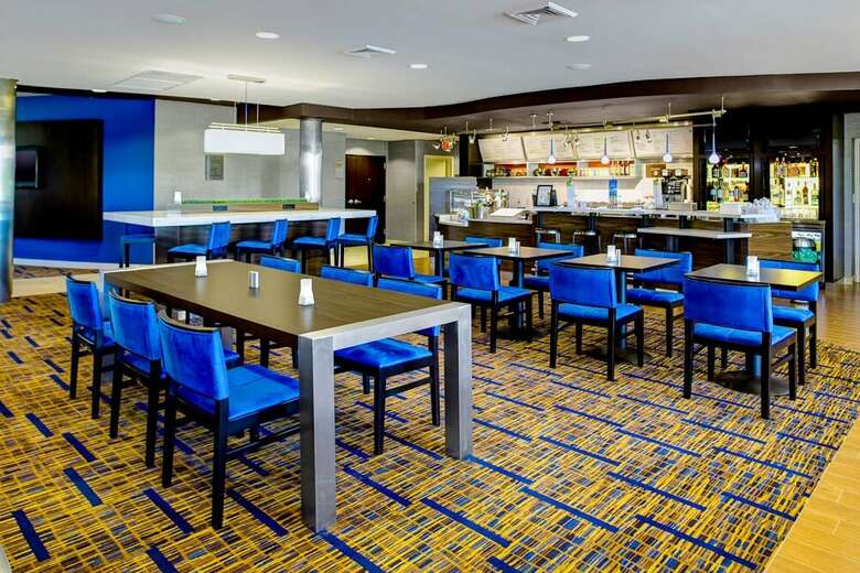 Hotel Courtyard By Marriott Brunswick