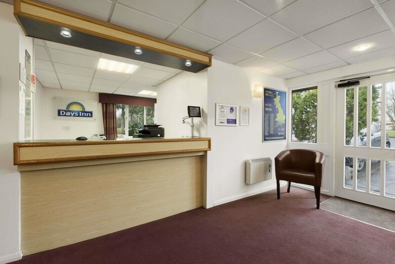 Hotel Days Inn By Wyndham Sedgemoor M5