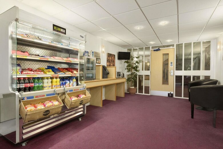 Hotel Days Inn By Wyndham Sedgemoor M5