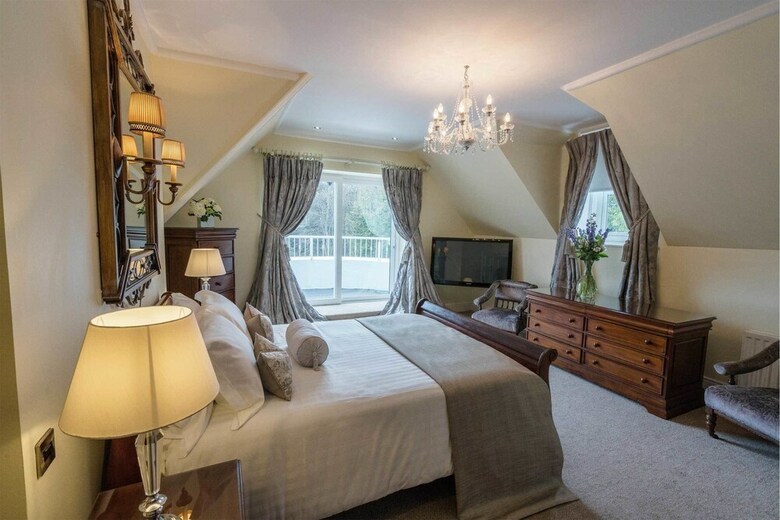 Tullyglass House Hotel