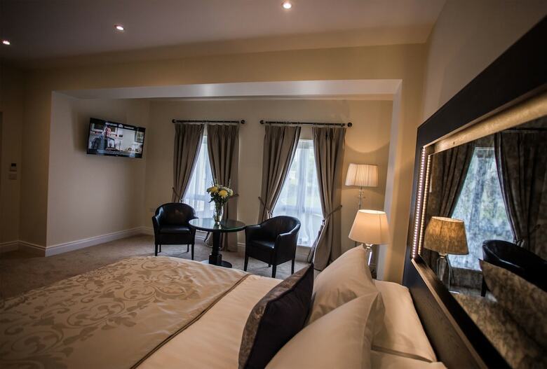 Tullyglass House Hotel