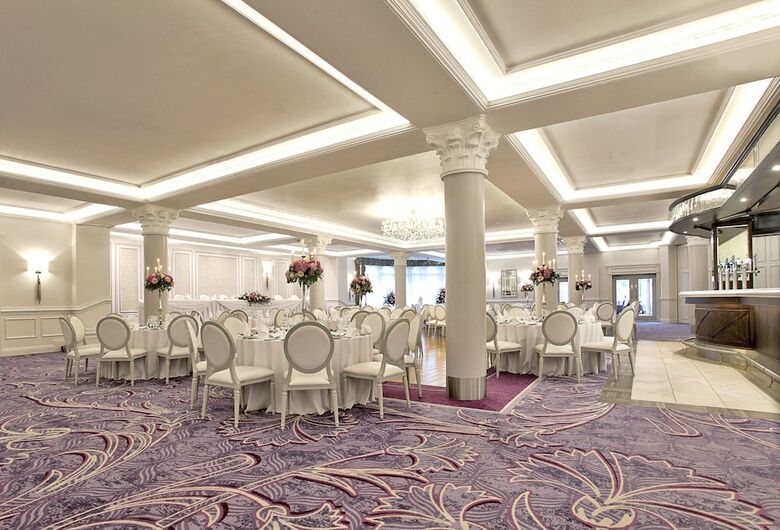 Tullyglass House Hotel