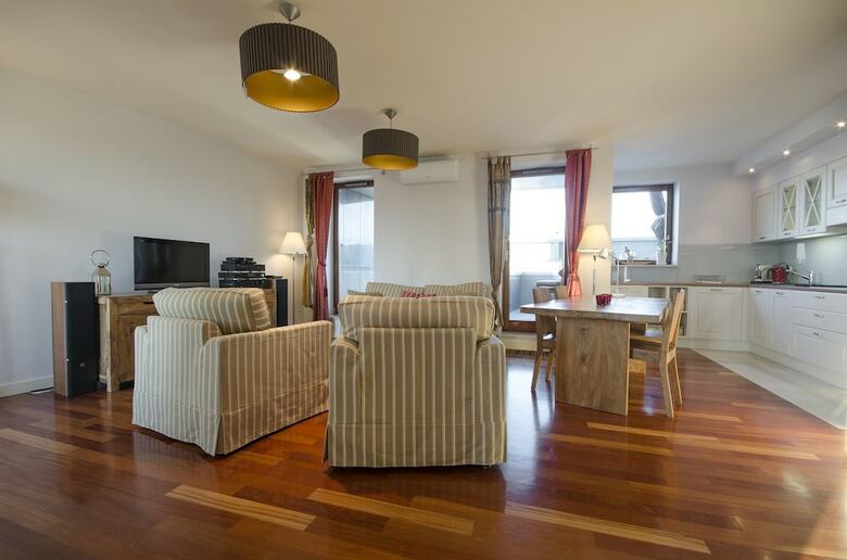 Dom & House - Apartments Sea Towers