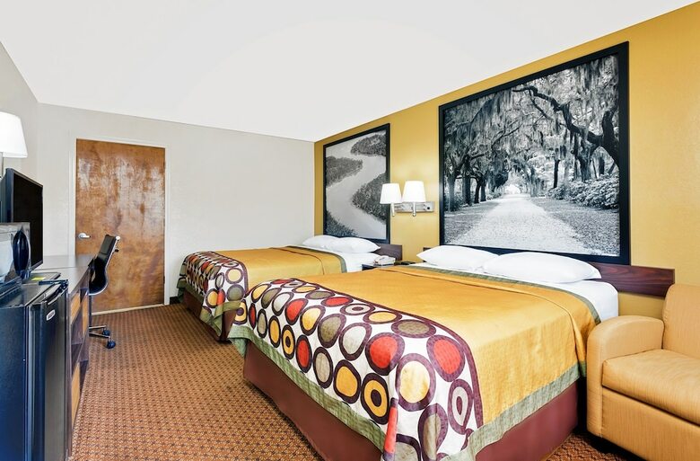 Motel Super 8 By Wyndham Byron/south Macon