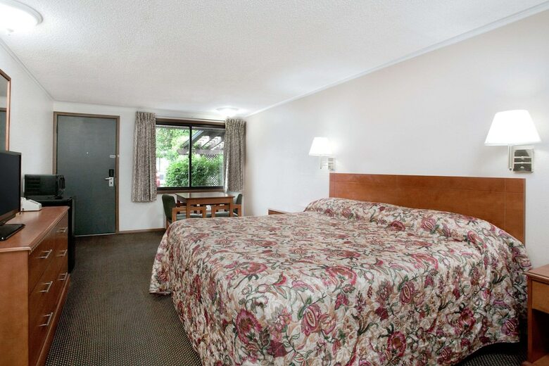 Motel Knights Inn Pittston