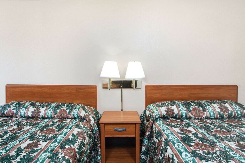 Motel Knights Inn Pittston