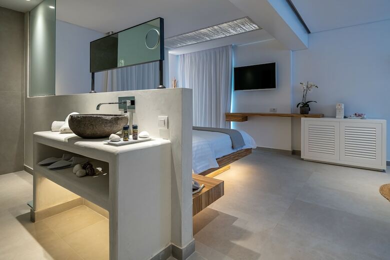 Kantouni Beach Boutique Hotel