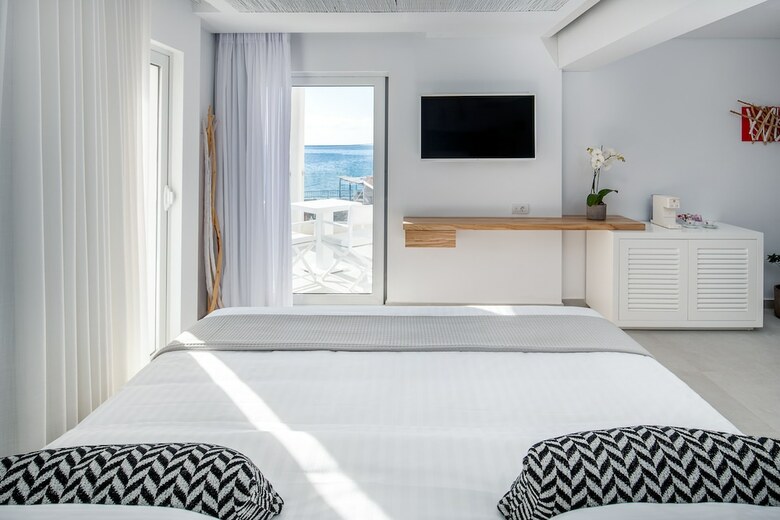 Kantouni Beach Boutique Hotel