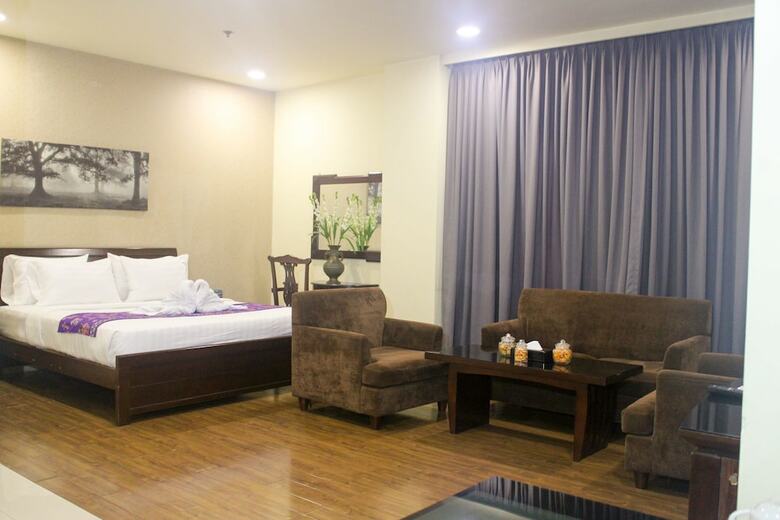 Narita Hotel Tangerang
