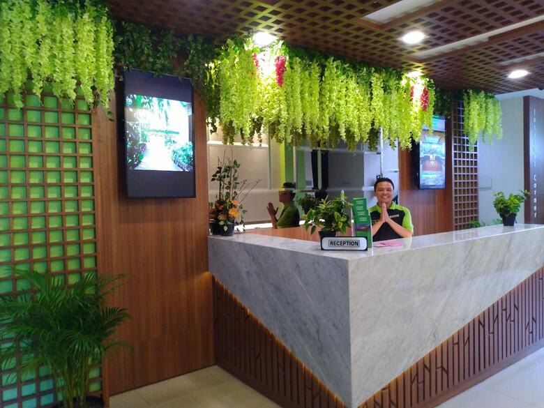 Hotel Green Bamboo Residence