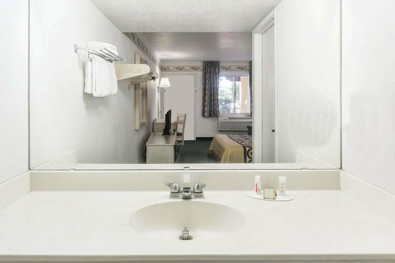 Motel Super 8 By Wyndham Cottonwood
