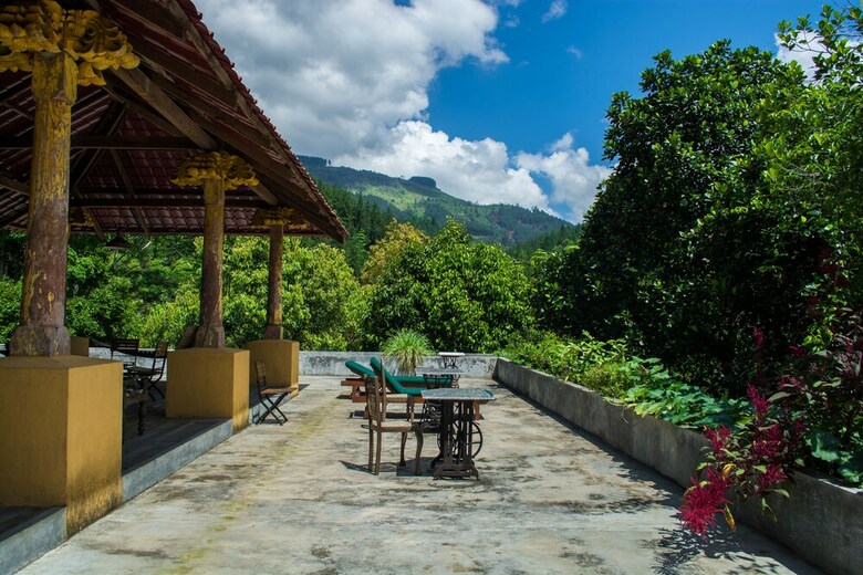 Hotel The Kandy Samadhi Centre