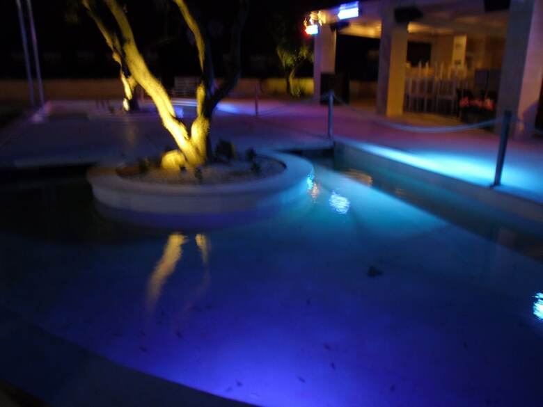 Hotel Reverse