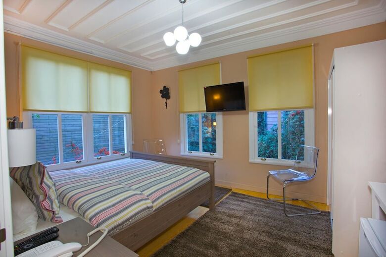 Pension Dreamer's B&B Cihangir