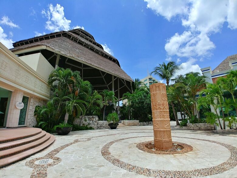 Hotel Grand Park Royal Cozumel - All Inclusive