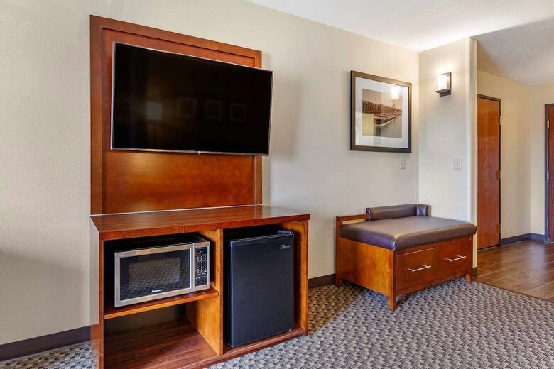 Hotel Comfort Suites Escanaba