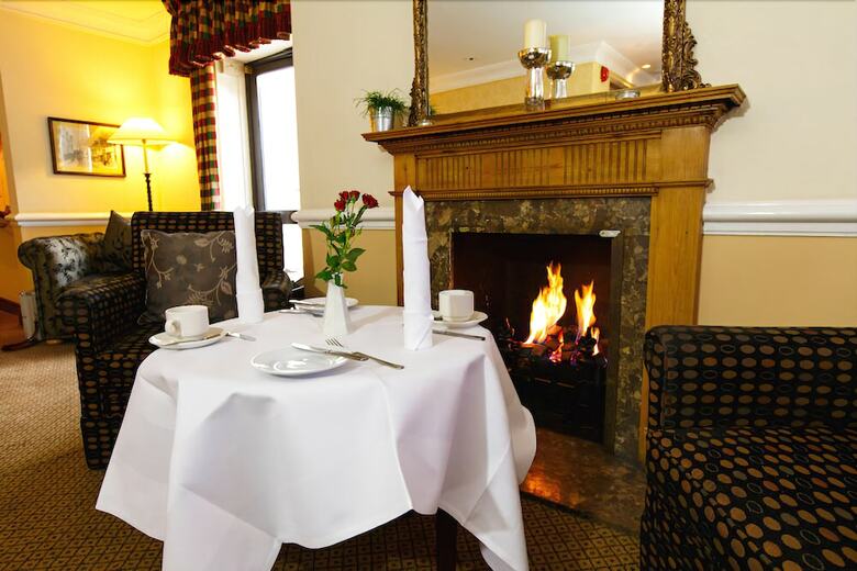Kingston Lodge Hotel