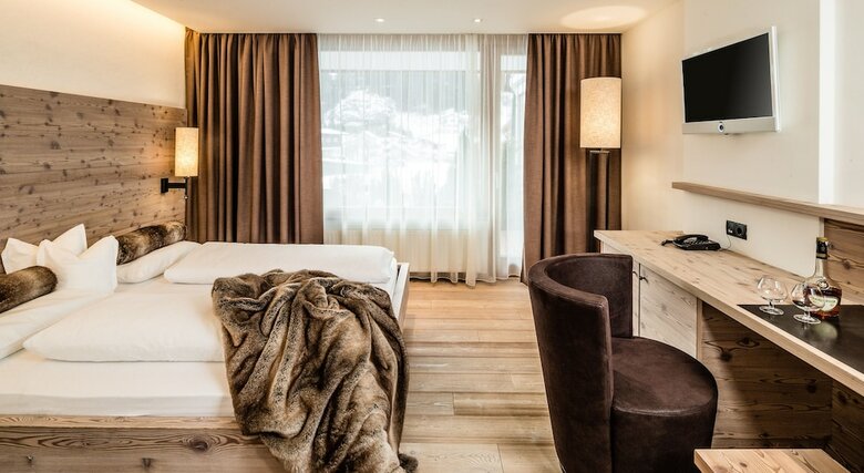 Art Hotel Anterleghes