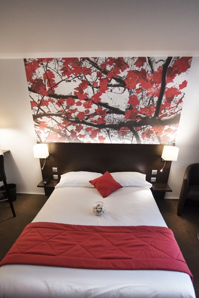 Hotel H�tel Pavillon Des G�tines