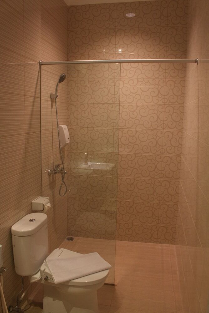 Hotel Tlogomas Guest House