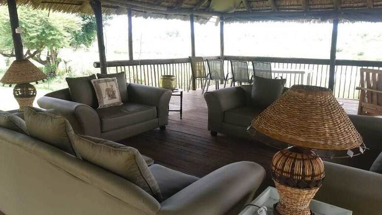 Crocodile Bridge Safari Lodge