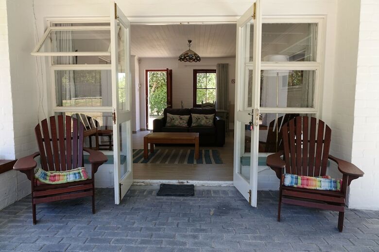 Hotel Goose Green Lodge