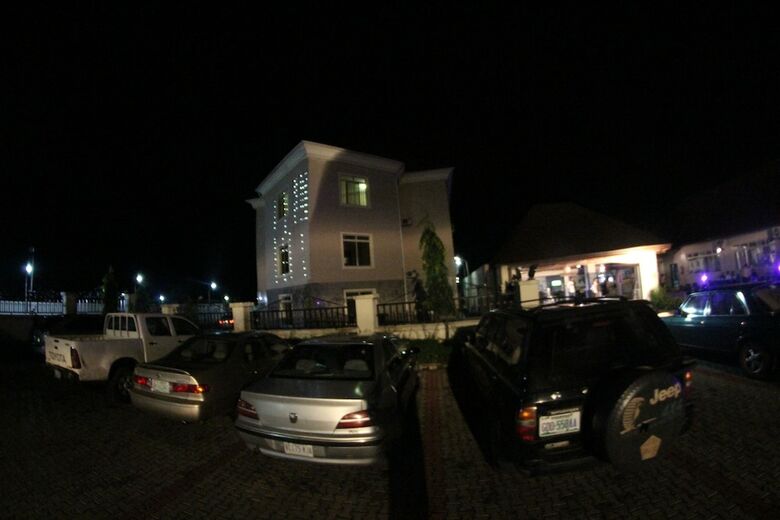 Residency Hotel Leophine House