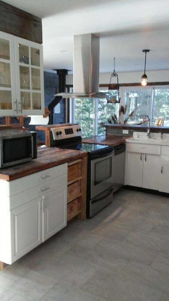 Chalets Au Lac Pointe-au-ch�ne