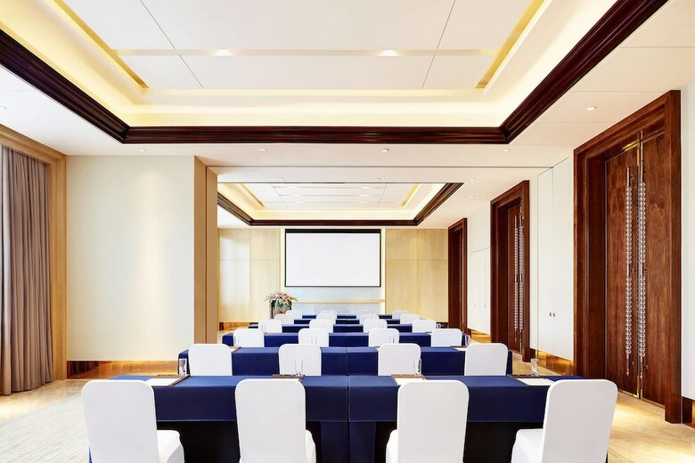 Sheraton Harbin Xiangfang Hotel
