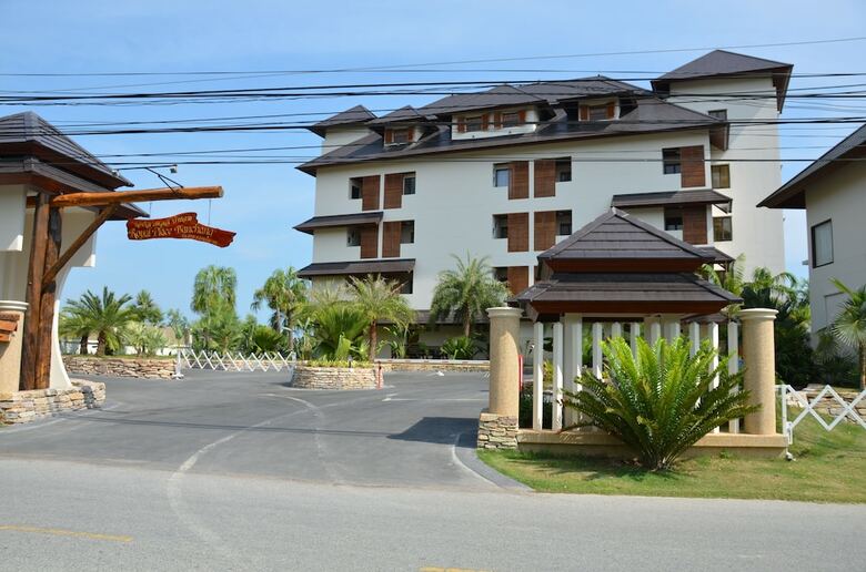 Hotel Royal Place Banchang