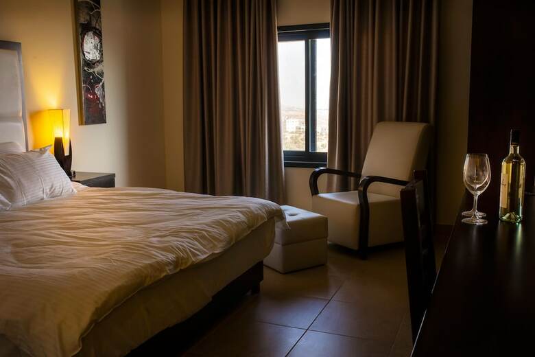 Taybeh Golden Hotel