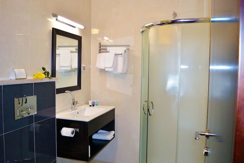 Taybeh Golden Hotel