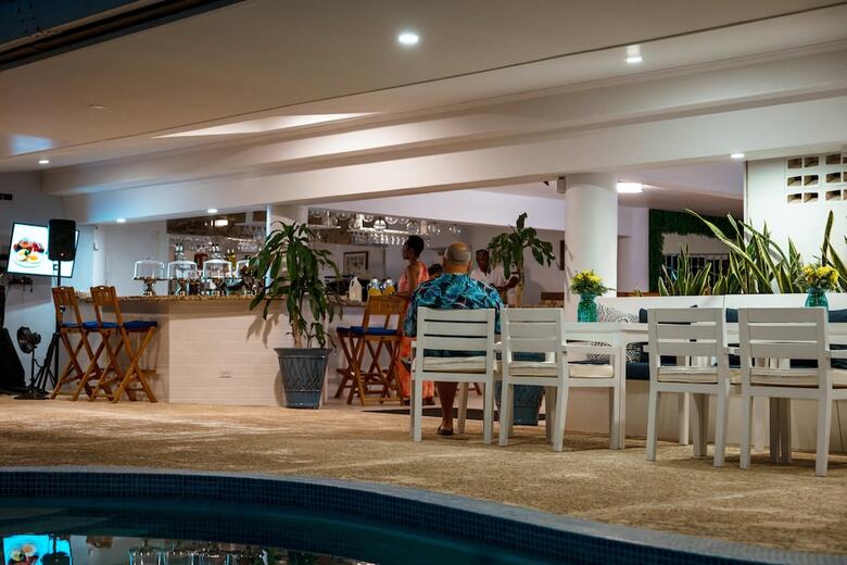 Hotel Pirate's Inn
