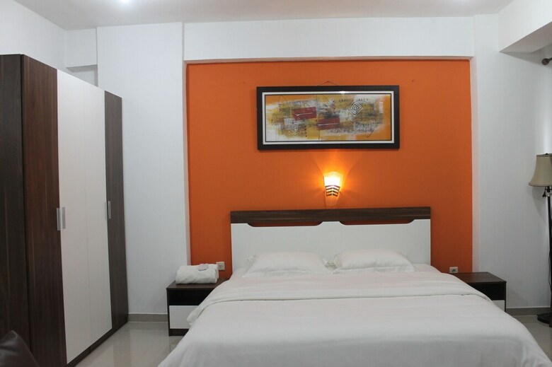 Aparthotel Fastrooms Bekasi Hotel