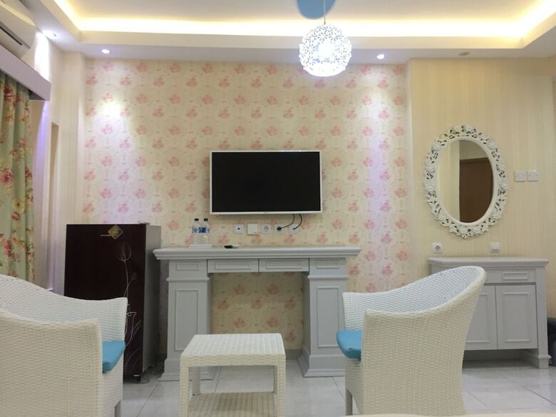 Aparthotel Fastrooms Bekasi Hotel