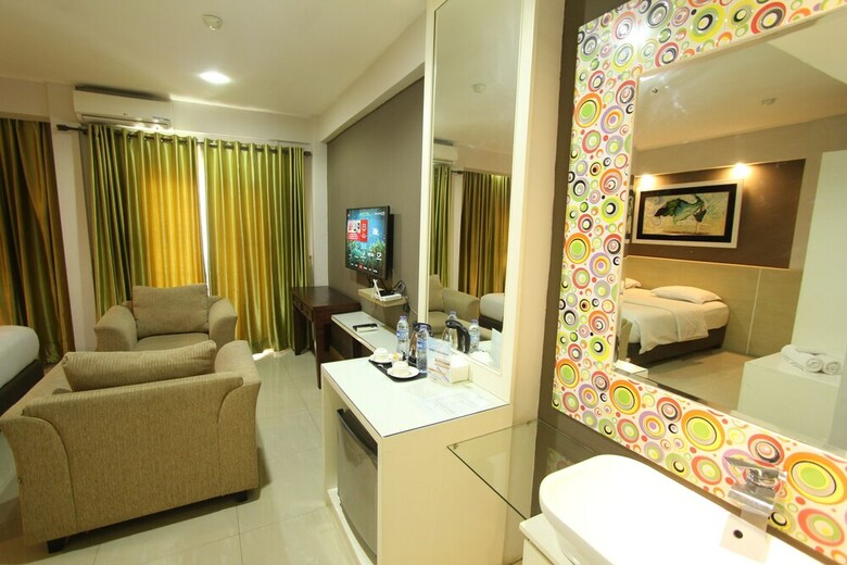 Aparthotel Fastrooms Bekasi Hotel