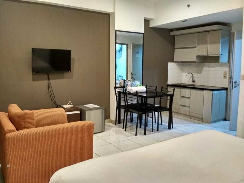 Aparthotel Fastrooms Bekasi Hotel