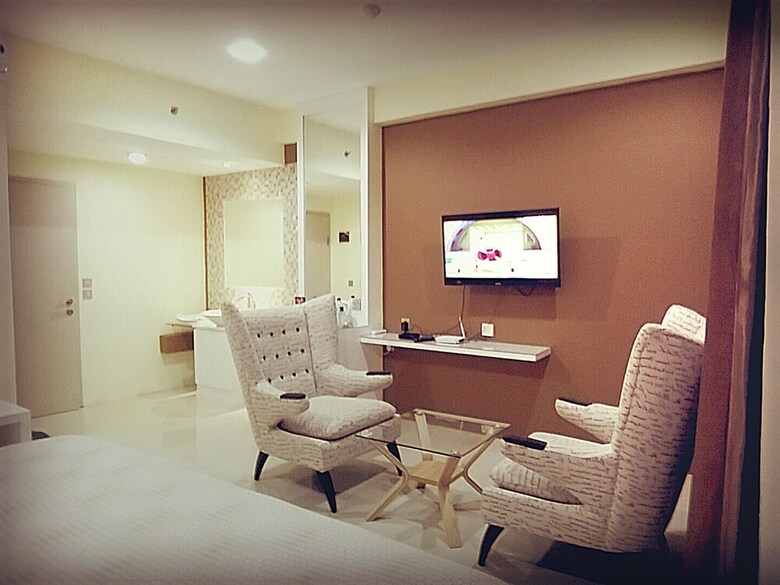 Aparthotel Fastrooms Bekasi Hotel