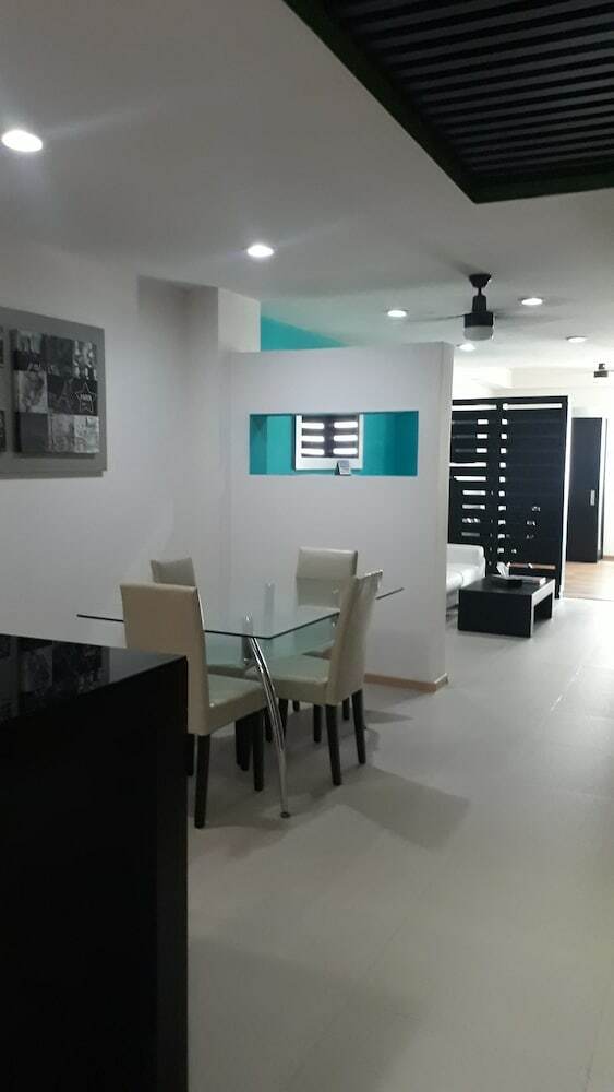 Aparthotel Capital St.