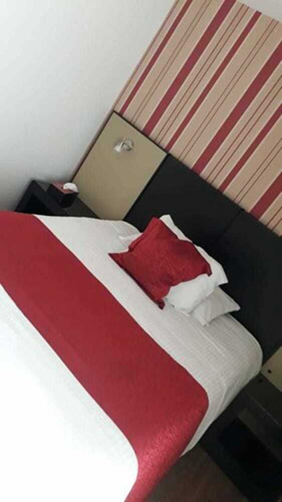 Aparthotel Capital St.