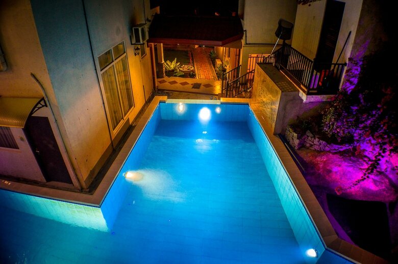 Hotel Villa Baywatch Rumassala