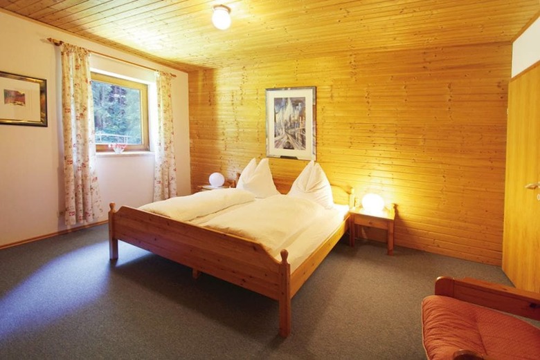 Bed & Breakfast Pension B�renwirt