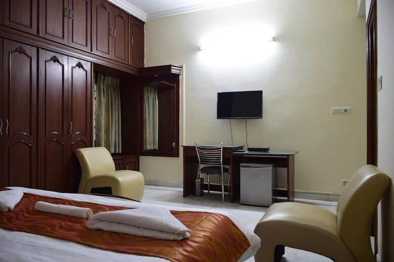 Hotel Alpine Crest (Serviced Apartments)