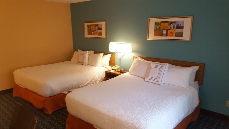 Hotel Quality Inn & Suites