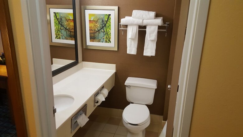 Hotel Quality Inn & Suites