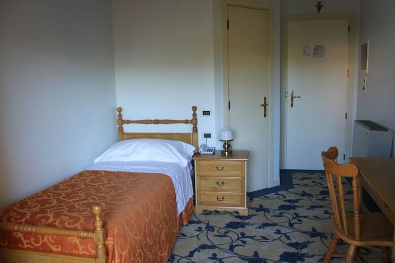 Hotel Girasole
